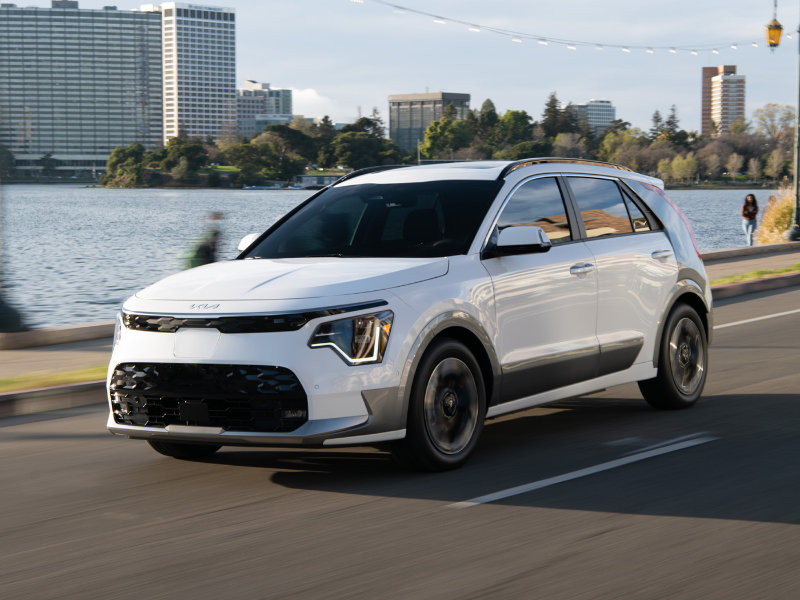Test drive the 2023 Kia Niro EV near Stow OH