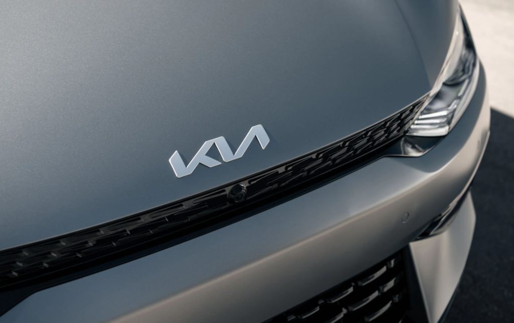 Kia Dealership serving Akron OH