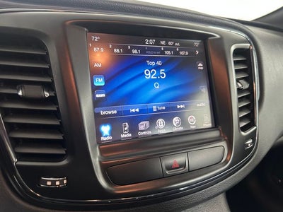 2016 Chrysler 200 S