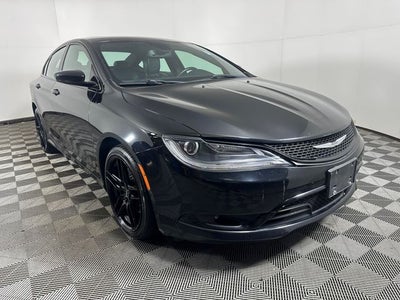 2016 Chrysler 200 S