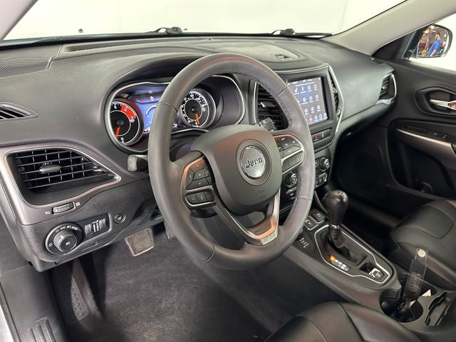 2022 Jeep Cherokee Latitude Lux
