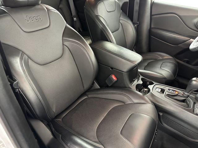 2022 Jeep Cherokee Latitude Lux