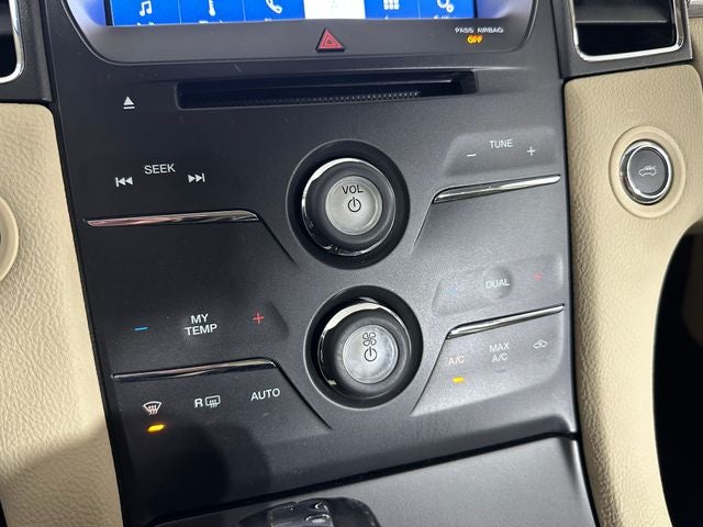 2016 Ford Taurus SEL