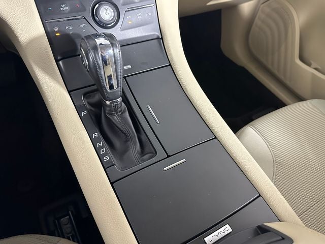 2016 Ford Taurus SEL