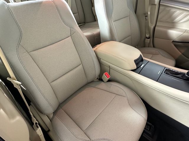 2016 Ford Taurus SEL