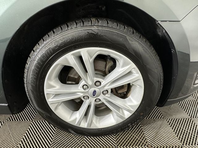 2016 Ford Taurus SEL