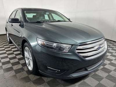2016 Ford Taurus SEL