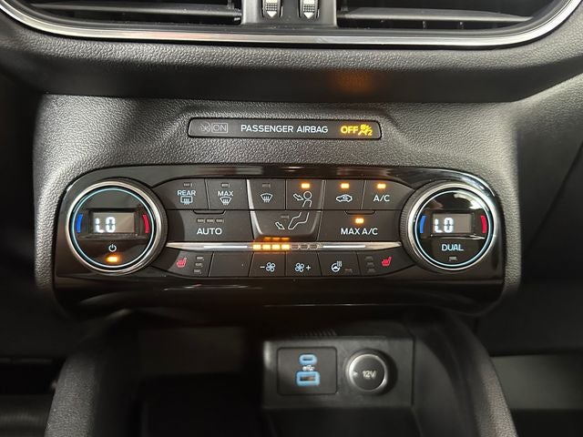2021 Ford Escape Titanium