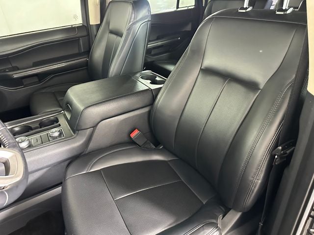 2022 Ford Expedition Max XLT