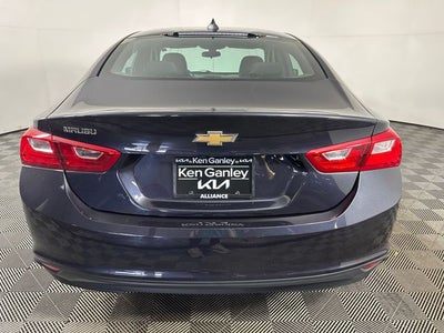 2022 Chevrolet Malibu LS 1LS