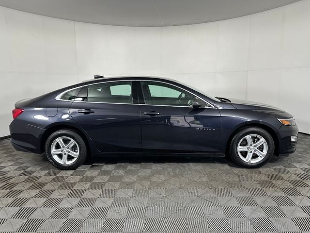 2022 Chevrolet Malibu LS 1LS