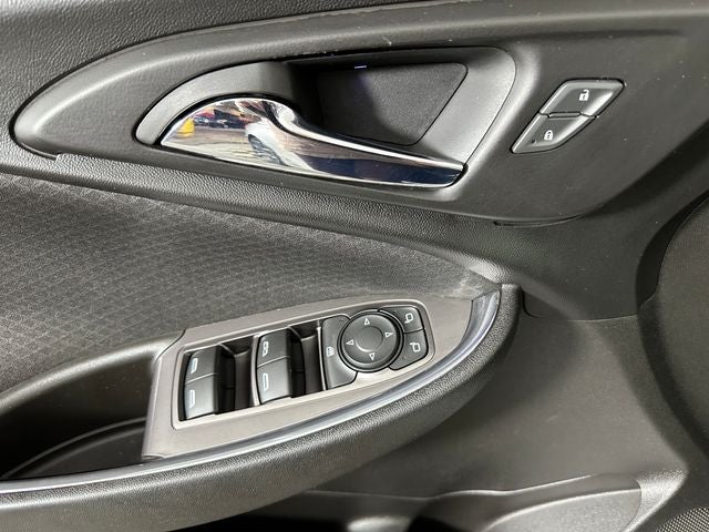 2017 Chevrolet Malibu LT 1LT