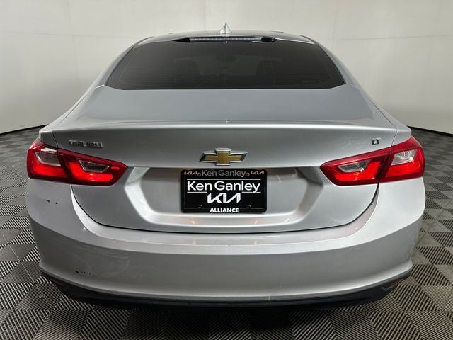 2017 Chevrolet Malibu LT 1LT