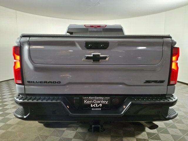 2025 Chevrolet Silverado 2500HD ZR2