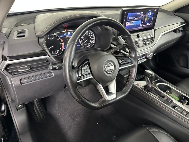 2024 Nissan Altima 2.0 SR