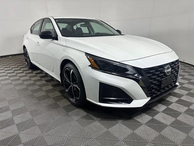 2023 Nissan Altima 2.5 SR