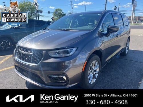 2023 Chrysler Pacifica Touring L