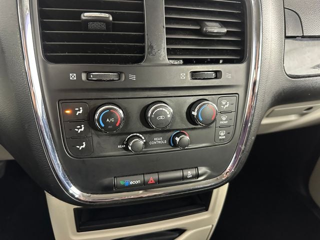 2015 Dodge Grand Caravan SE