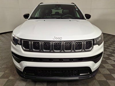 2023 Jeep Compass Latitude Lux