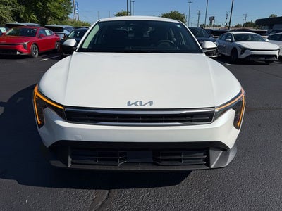 2026 Kia K4 LXS
