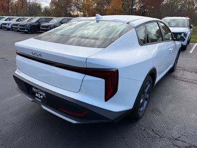 2026 Kia K4 LXS