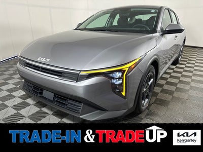 2026 Kia K4 LXS