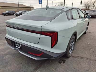2026 Kia K4 LXS