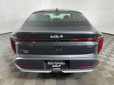 2026 Kia K4 LX