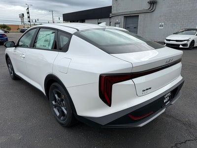 2026 Kia K4 LXS
