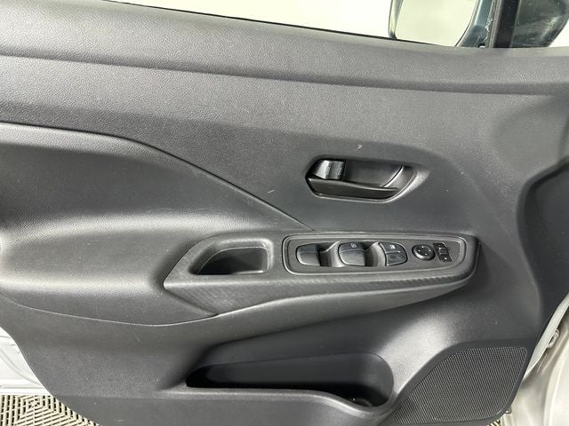 2020 Nissan Versa 1.6 S