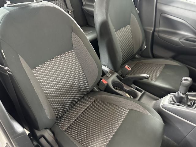 2020 Nissan Versa 1.6 S