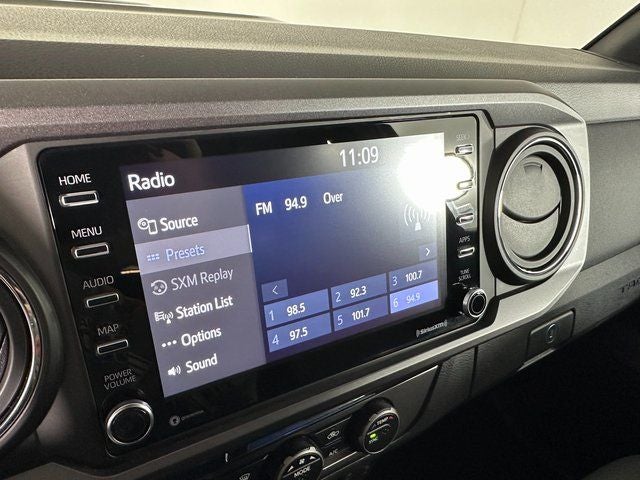 2022 Toyota Tacoma TRD Sport V6