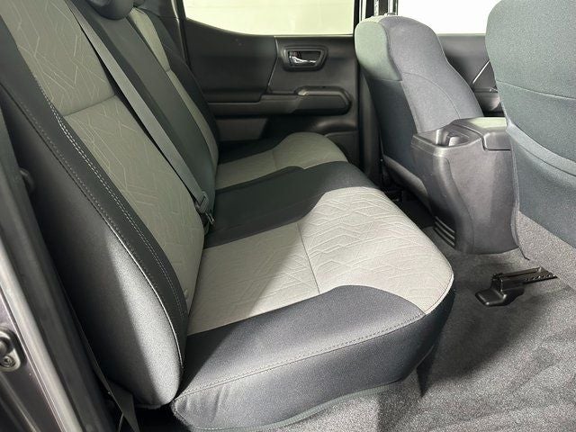 2022 Toyota Tacoma TRD Sport V6