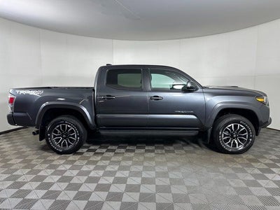 2022 Toyota Tacoma TRD Sport V6