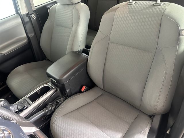 2020 Toyota Tacoma SR5 V6