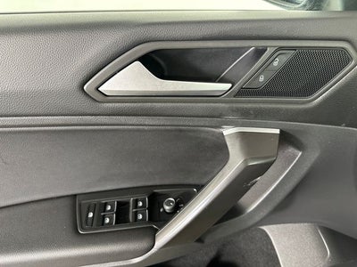 2021 Volkswagen Tiguan 2.0T SE R-Line Black