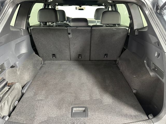 2021 Volkswagen Tiguan 2.0T SE R-Line Black
