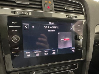 2019 Volkswagen Golf TSI SE 4-Door