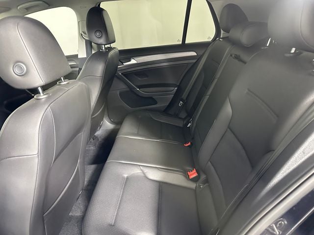 2019 Volkswagen Golf TSI SE 4-Door