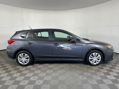2019 Subaru Impreza 2.0i