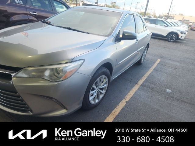 2017 Toyota Camry LE