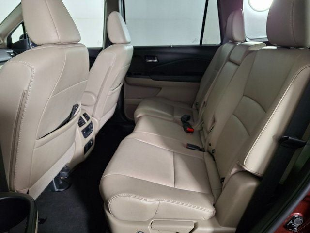 2021 Honda Pilot Touring 8 Passenger