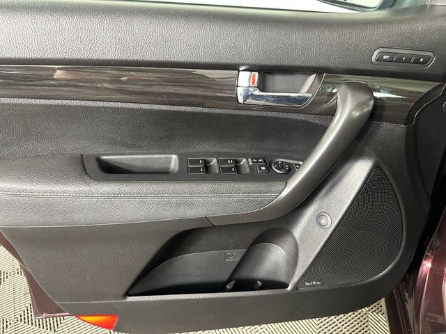 2012 Kia Sorento SX