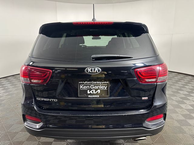 2019 Kia Sorento LX