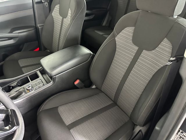 2021 Kia Sorento LX