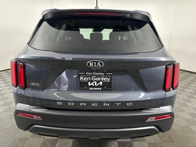 2021 Kia Sorento LX