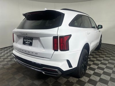 2022 Kia Sorento SX