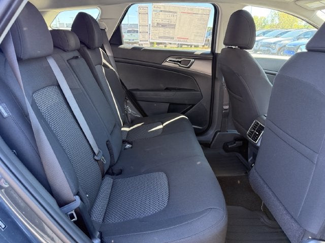 2027 Kia Sportage Hybrid LX