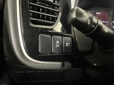 2020 Mitsubishi Outlander Base