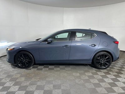 2022 Mazda Mazda3 Premium